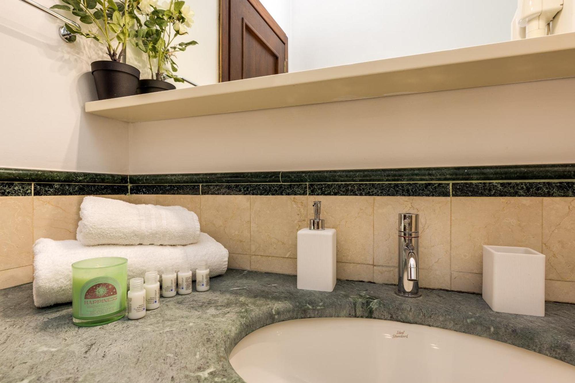 Colosseum Sweet Life Apartment روما المظهر الخارجي الصورة